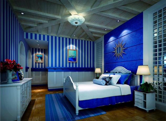 Foto eines Schlafzimmers mit einem blauen Farbton im ganzen Raum