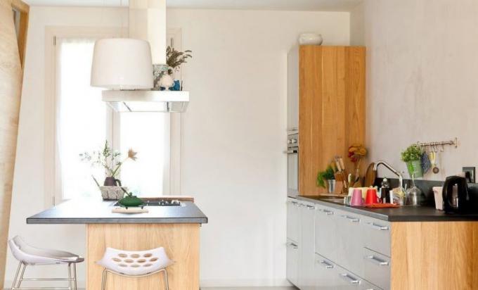 Ikea Möbel für die Küche (42 Fotos): DIY Video Anweisungen für die Installation, Tische, Preis, Foto