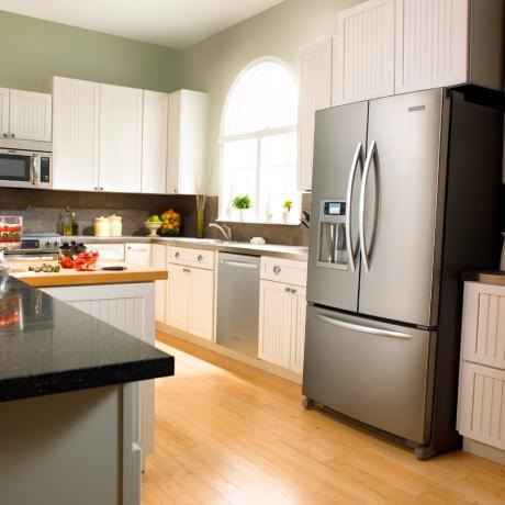 Kühlschrank in der Küche (35 Fotos) und andere Haushaltsgeräte, Fotos, Videos, DIY Design-Anweisungen