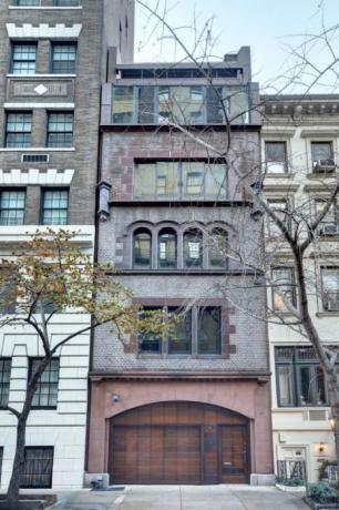 Fassade des Hauses in New York, Upper East Side.