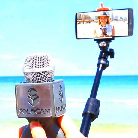 SoloCam - Mikrofon selfie-Stick mit dem eingebauten