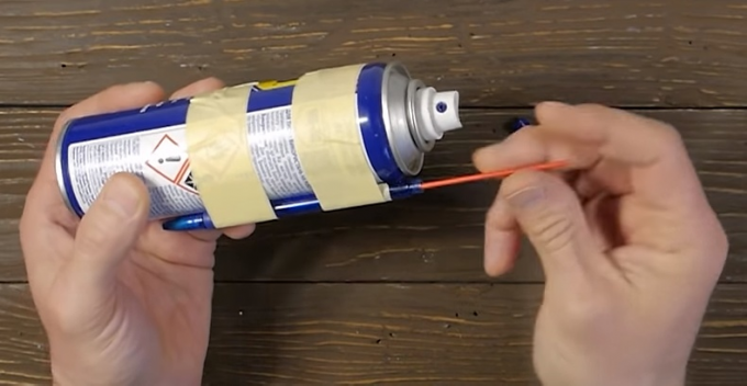 Das Gehäuse des Kugelschreibers - eine gute Idee für ein Speicherrohr