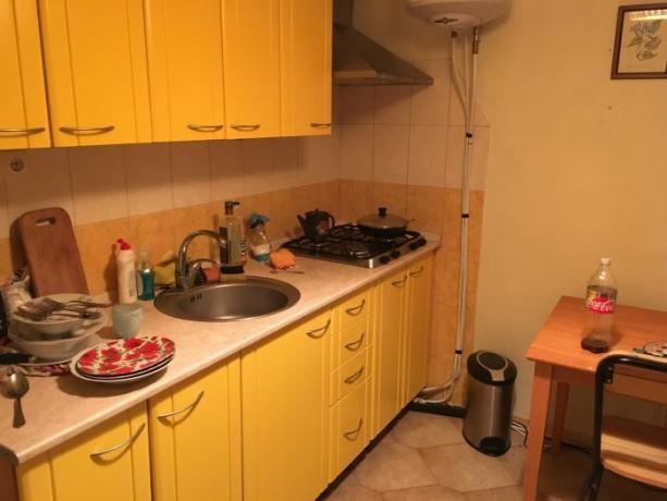 Küche in der Wohnung von 32-jährige Russe namens Ivan.