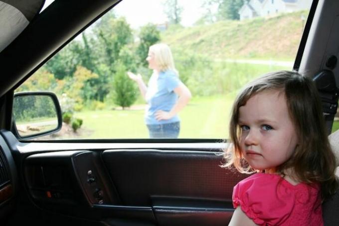 Fahrzeuggewicht birgt Gefahren für das Kind.