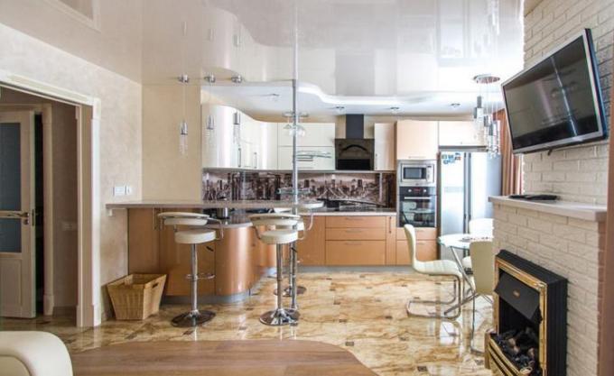 Zweistöckige Decke in der Küche (39 Fotos): Anleitung, Foto- und Video-Tutorials