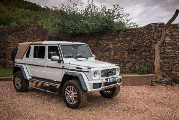 Wie wärs mit einem Mercedes-Maybach G 650 Landaulet?