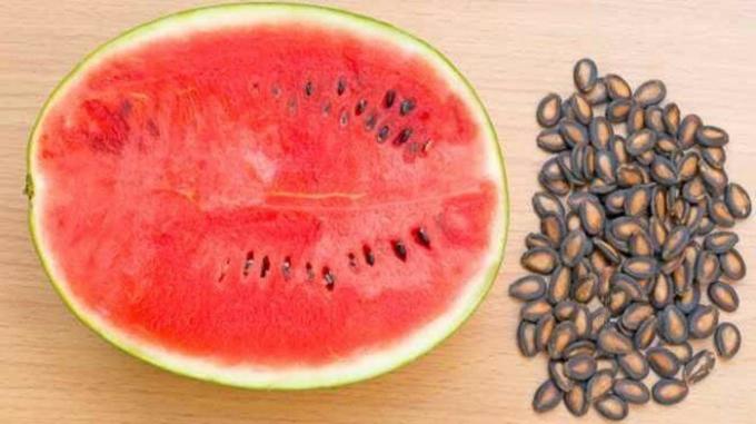 Wassermelone Samen ist nicht notwendig, zu werfen. / Foto: healthadvice365.com. 