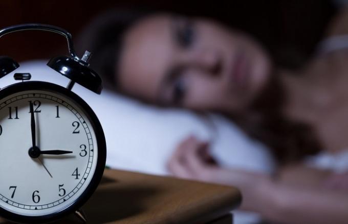 „Kann nicht schlafen?“: Der einfache Trick, wird dazu beitragen, zu schlafen sogar mit Schlaflosigkeit
