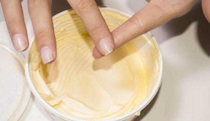 Margarinen gegen superglue.