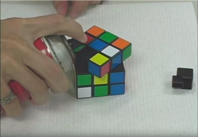 Wie zu beschleunigen Entscheidung Rubiks Würfel